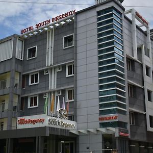 Hotel South Regency, Ernakulam